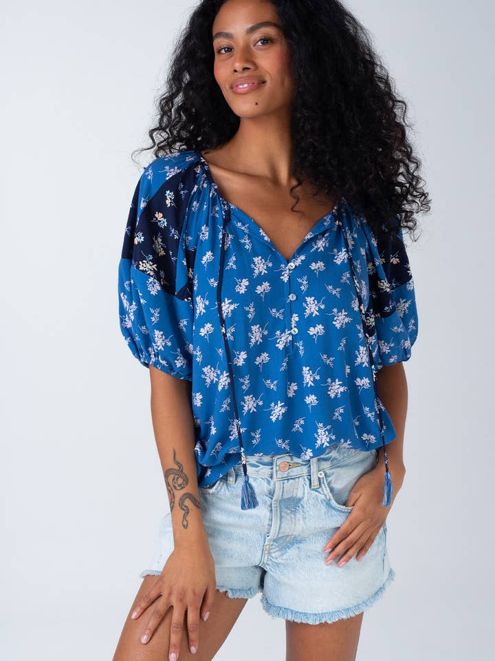 Blue & Navy Floral Puff Sleeve Blouse - MISRED
