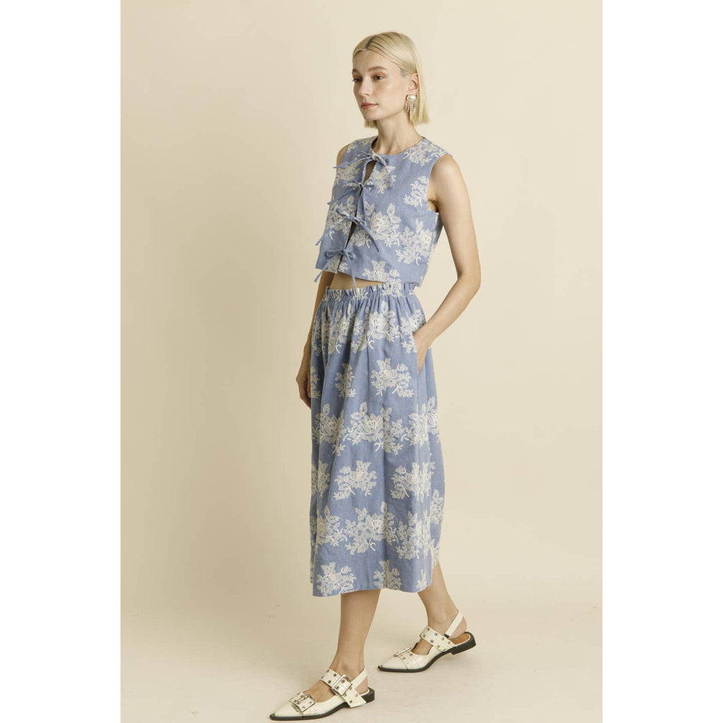 Chambray Embroidered Tie Front Vest - MISRED
