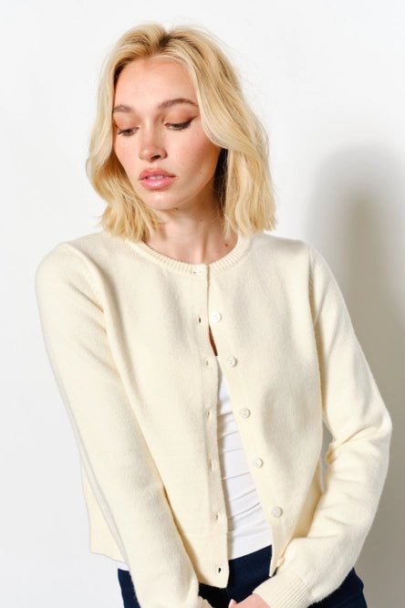 Classic Button Cardigan - MISRED