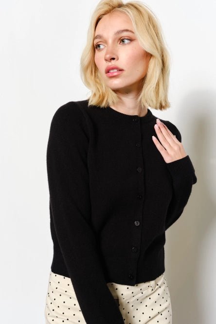 Classic Button Cardigan - MISRED