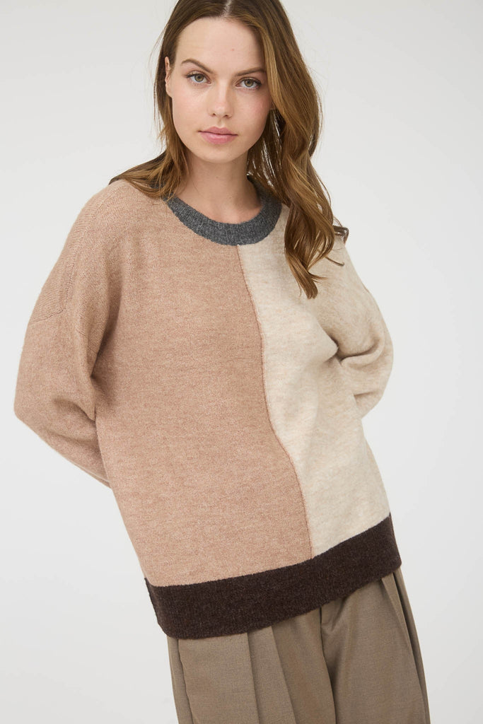 Colorblock Front Seam Sweater - MISRED