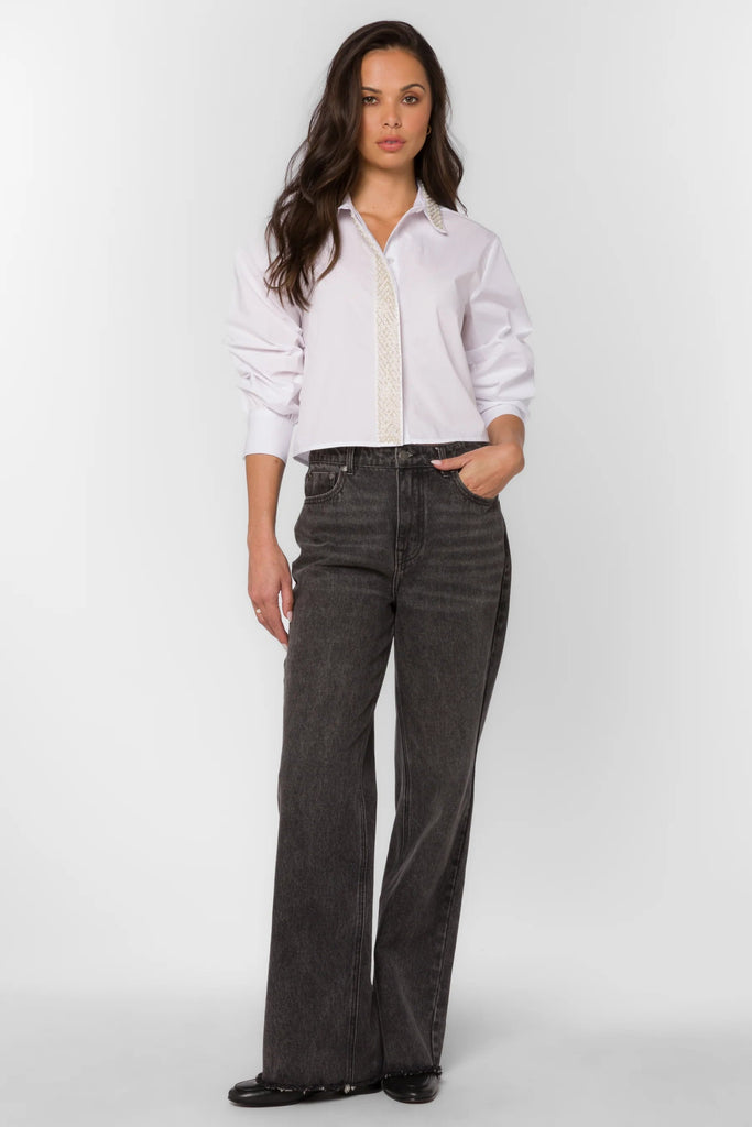 Crisp White Pearl Collar Crop Blouse - MISRED