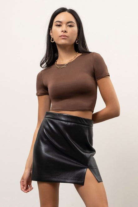 Round Neck Fited Crop Tee - MISRED