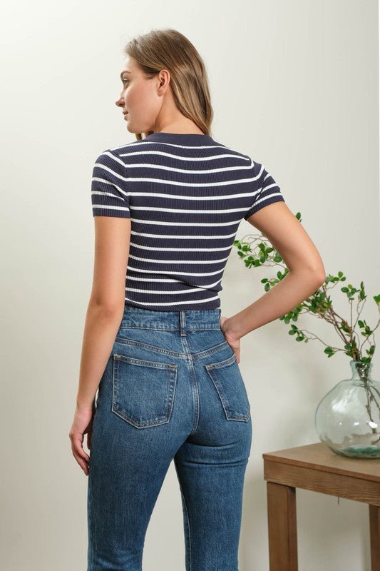 Striped Ribbed Kn it Collared Tee - MISRED