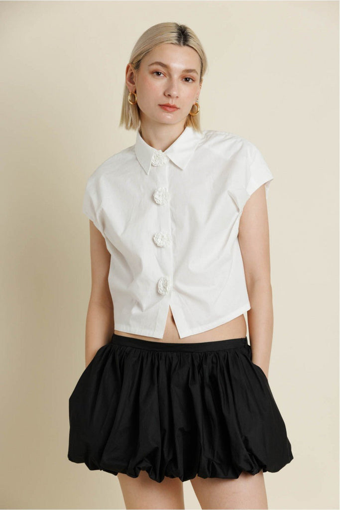 White Collared Blouse w/ Floral Buttons - MISRED